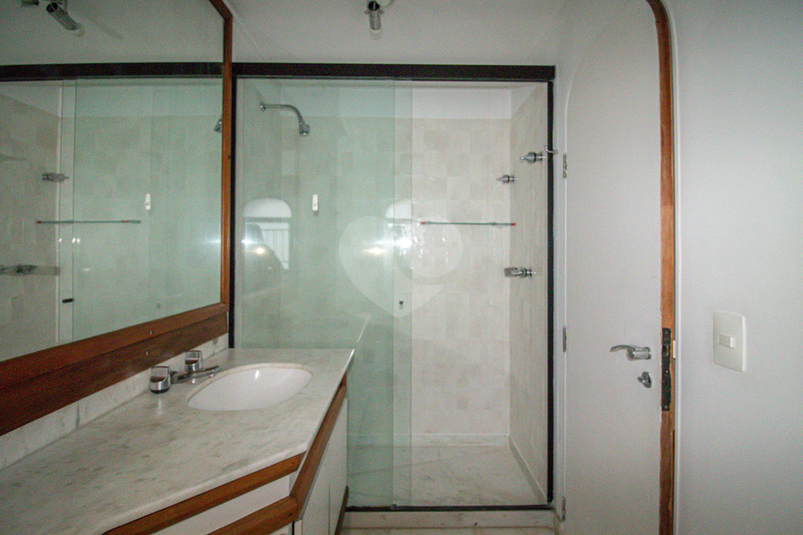 Foto REO114692