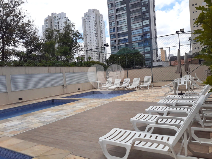 Foto REO1147775