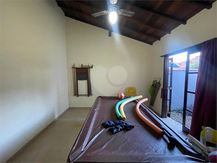 Foto REO1149862