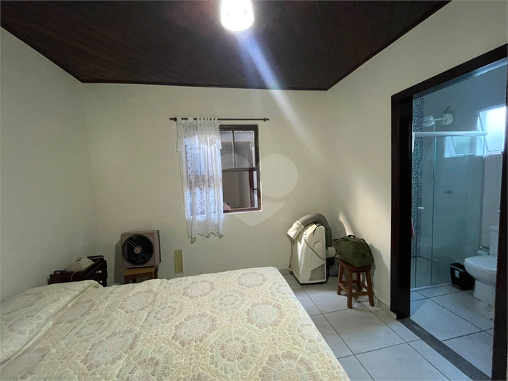 Foto REO1149862