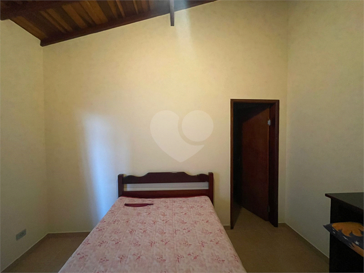 Foto REO1149862