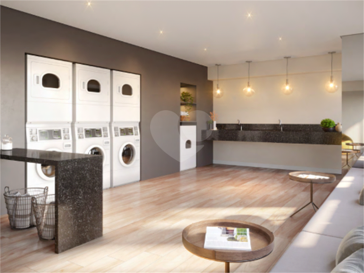 Lavanderia com coworking 