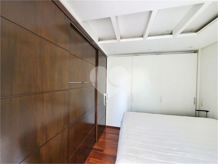 Foto REO115083