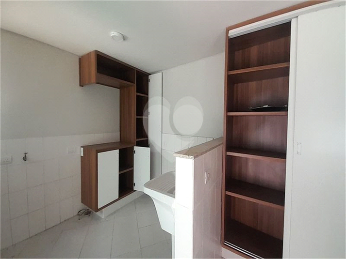 Foto REO1151266