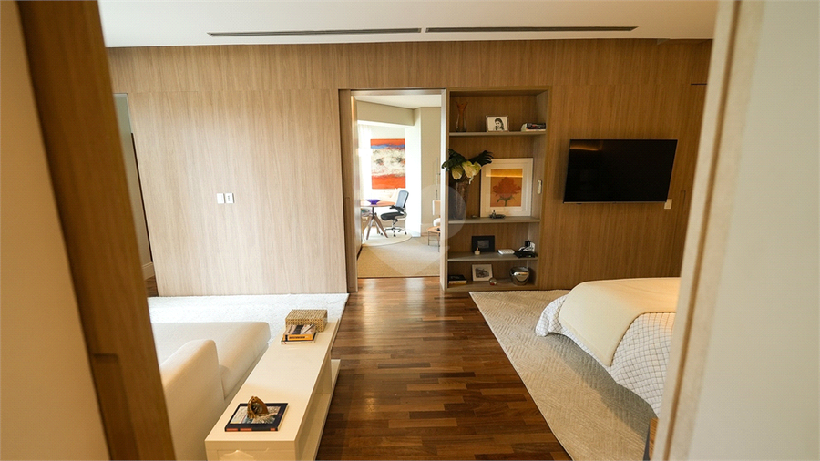 Foto REO11519