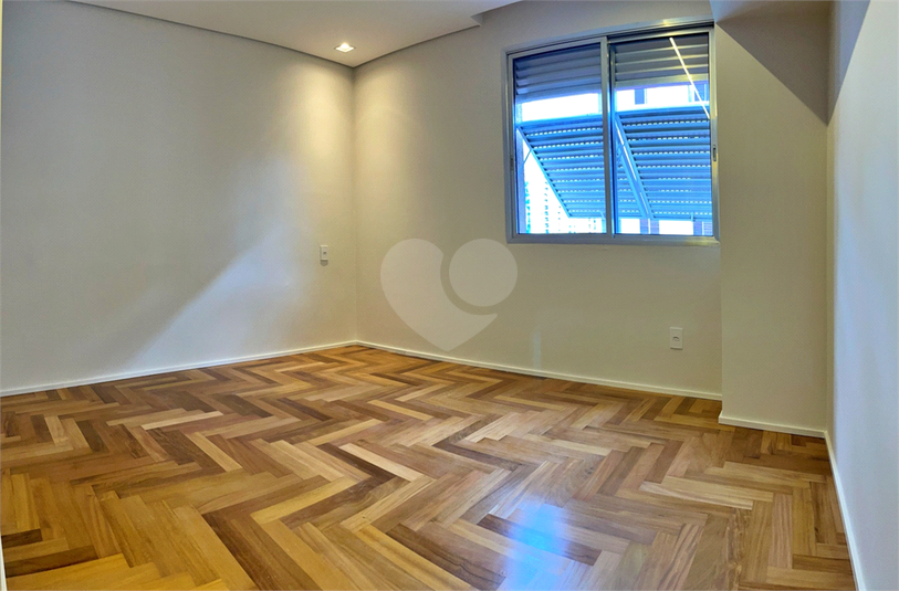 Foto REO115193