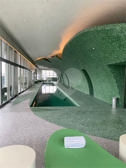 Foto REO1153948