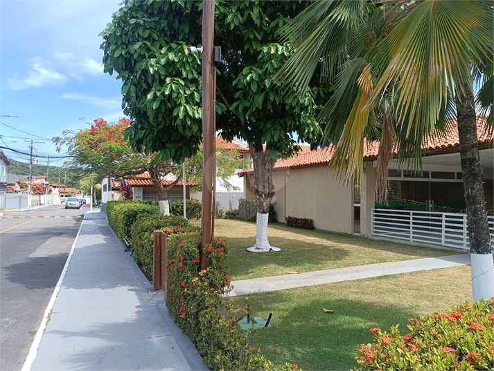 Estacionamento pra visitantes 