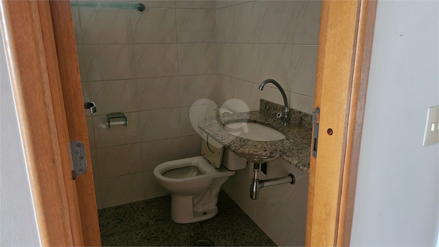 Foto REO1158780