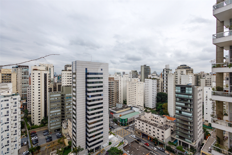 Foto REO1158847