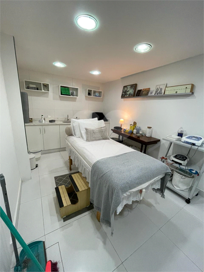 Foto REO116202