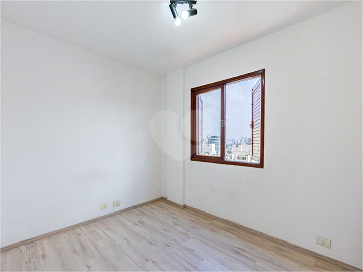 Foto REO1162508