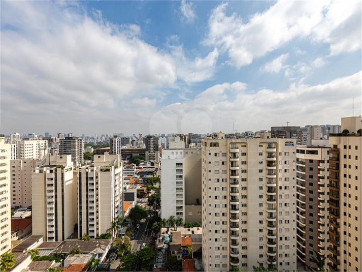 Foto REO1162508