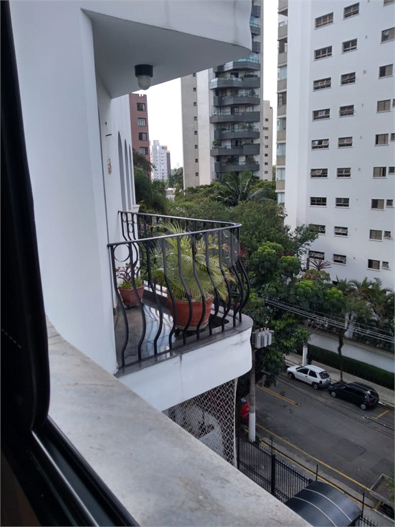 Venda Apartamento São Paulo Moema REO11653 29