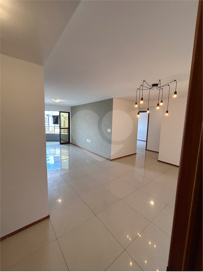 Sala de estar espaço para até 2 ambientes
