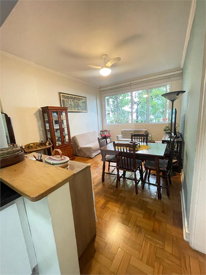 Vista da cozinha para Sala