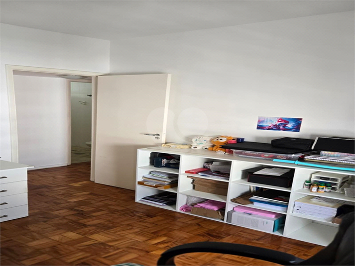 Foto REO1166047
