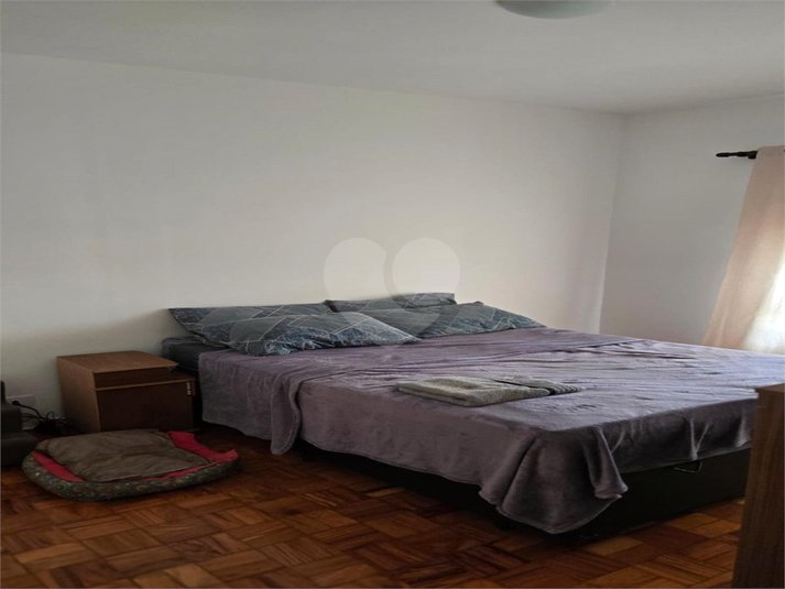 Foto REO1166047