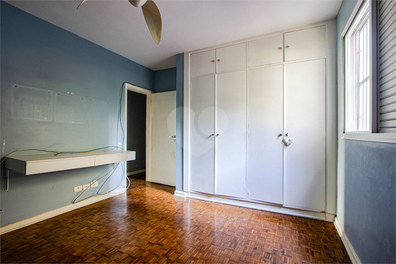Foto REO1166235