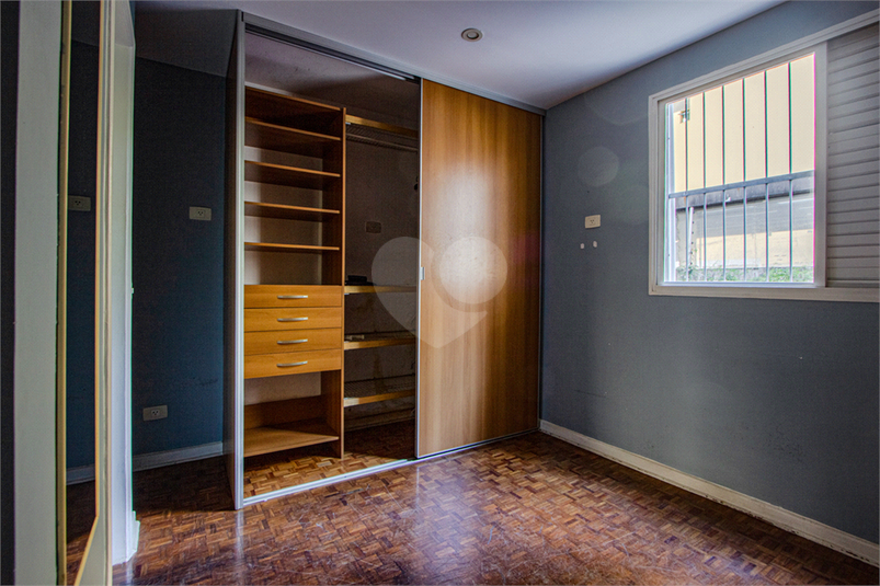 Foto REO1166235