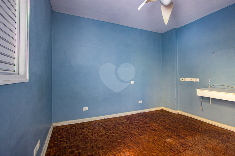 Foto REO1166235