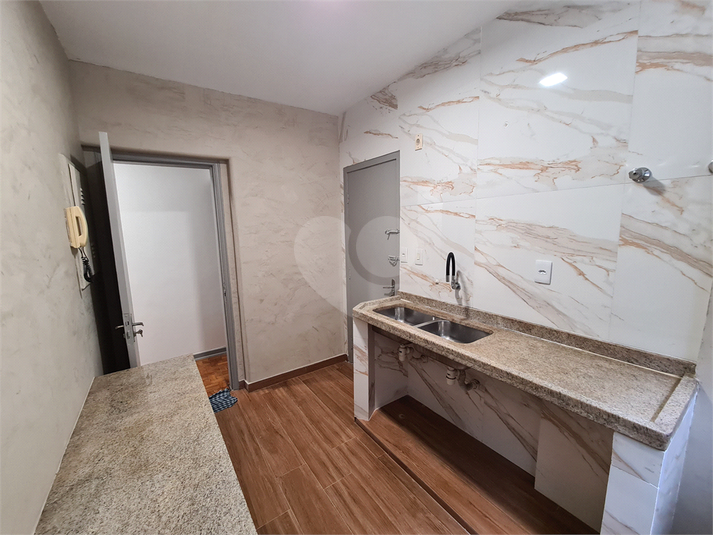 Venda Apartamento São Paulo Cerqueira César REO116632 6