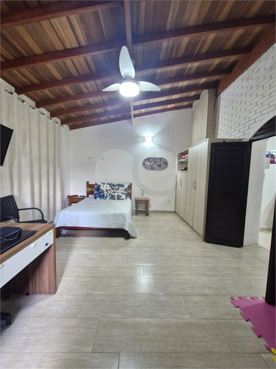 Foto REO1166652