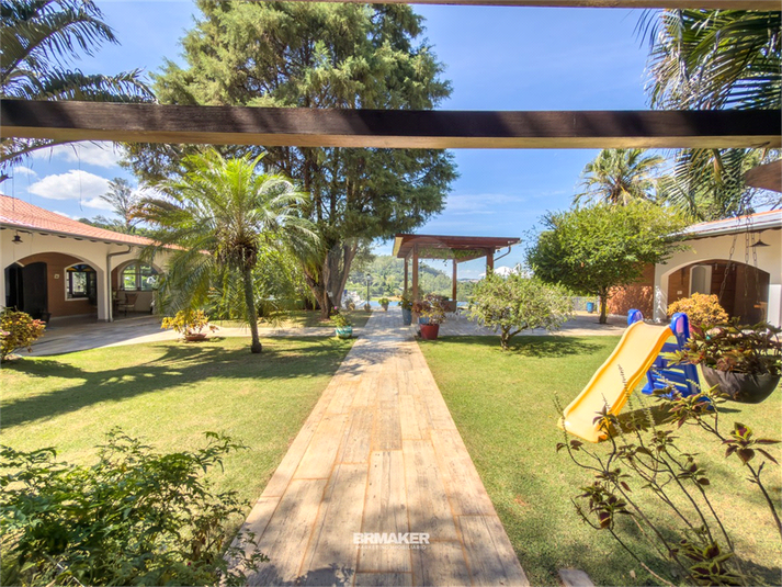 Foto REO1166652