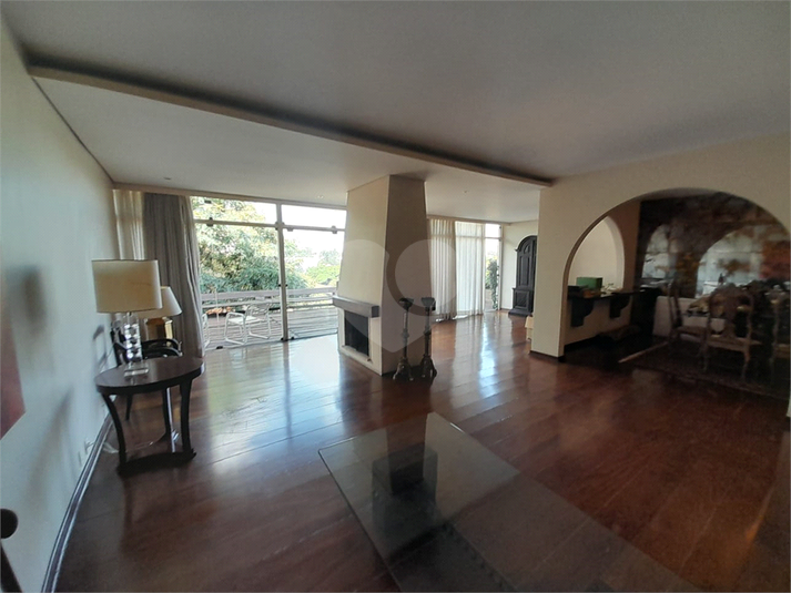 Foto REO1166731