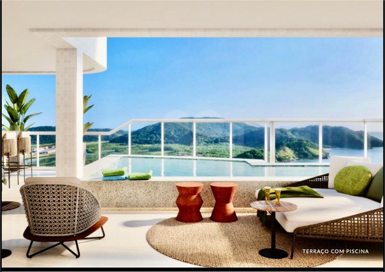 TERRAÇO COM PISCINA 02