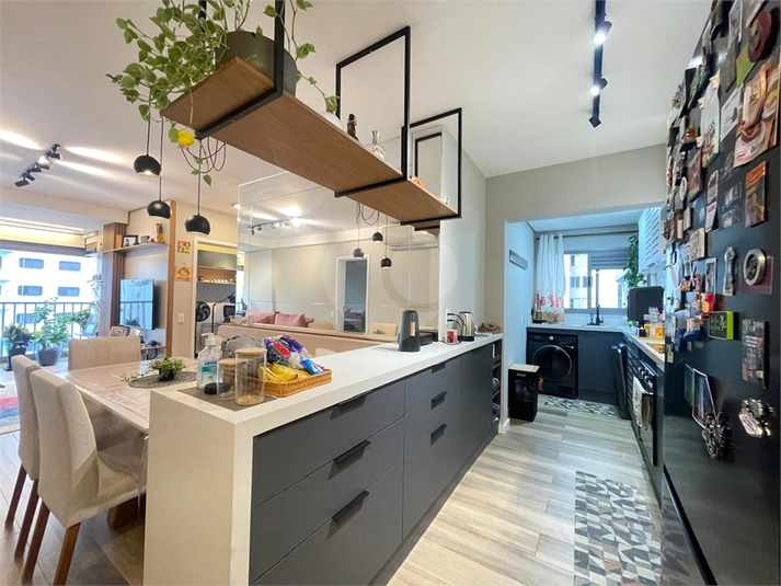 BALCÃO AMERICANO COM ARMARIOS 