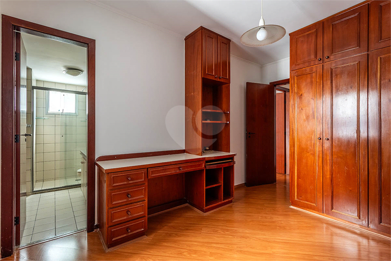 Foto REO1169467