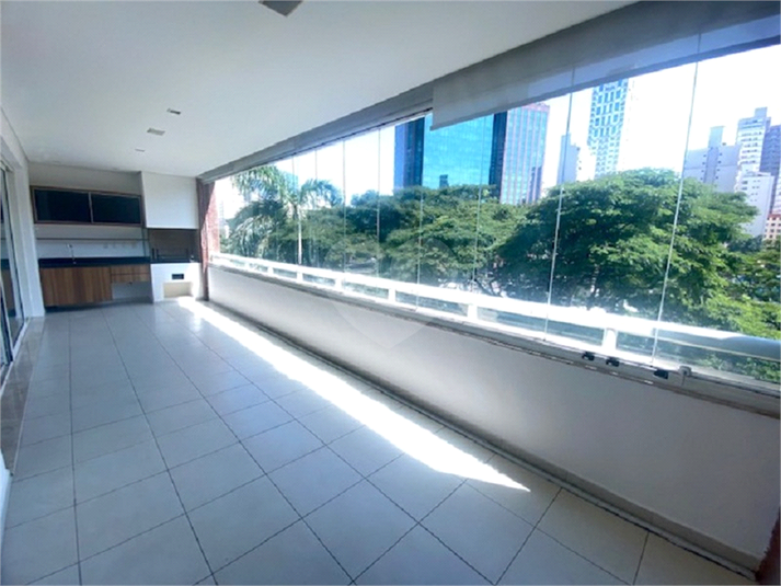 Foto REO1171481