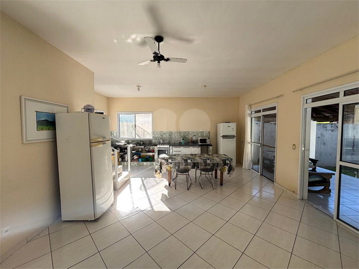 Foto REO1171586