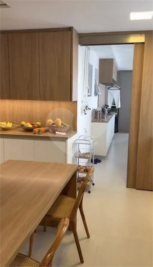 Cozinha e lavanderia