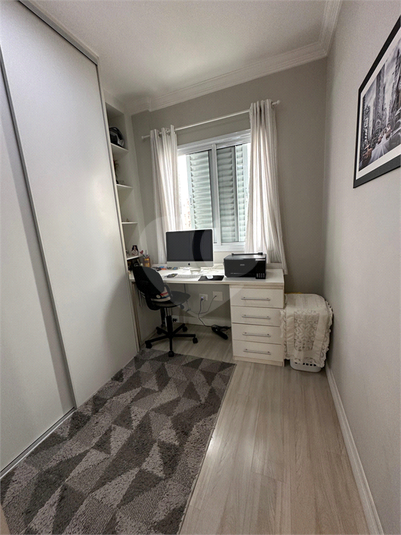 Foto REO1172023