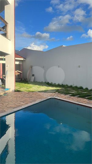 Foto REO1173137