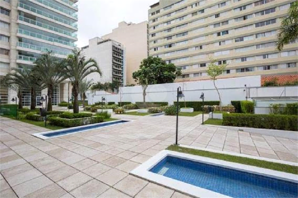 Venda Apartamento São Paulo Cerqueira César REO117378 26