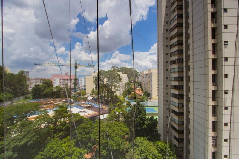 Venda Apartamento São Paulo Real Parque REO117393 16