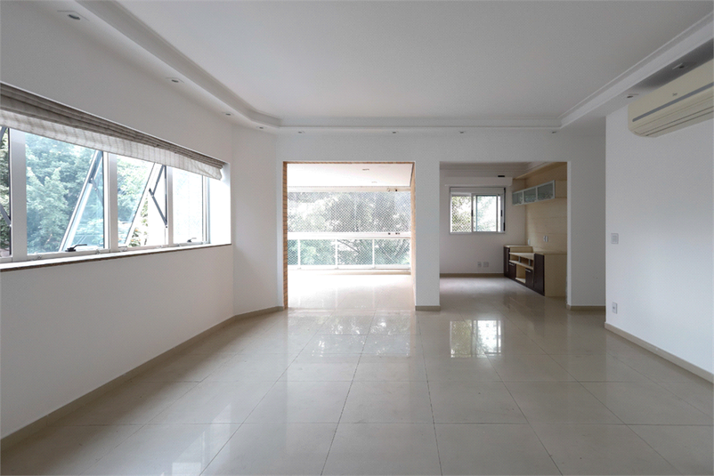 Foto REO1174016