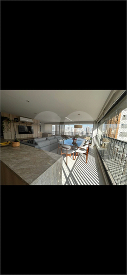 Foto REO1174146