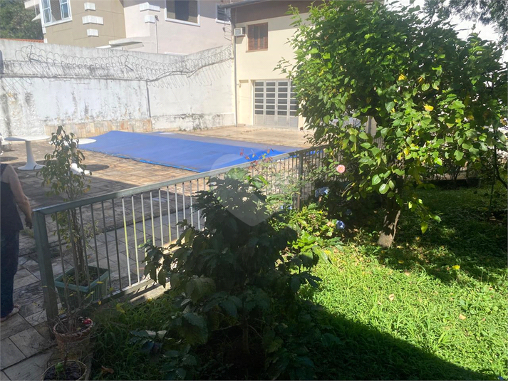 Foto REO1175631