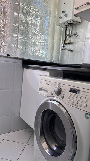 Ficam máquina de lavar e aquecedor