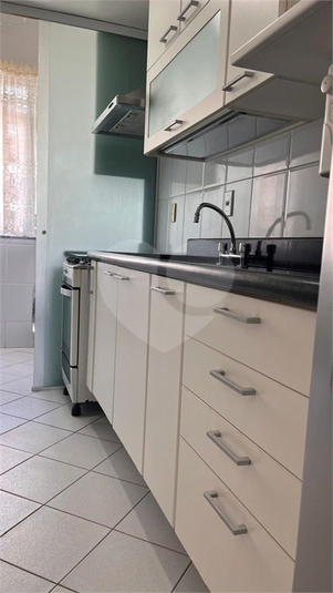 Fica tudo, fogão, depurador!