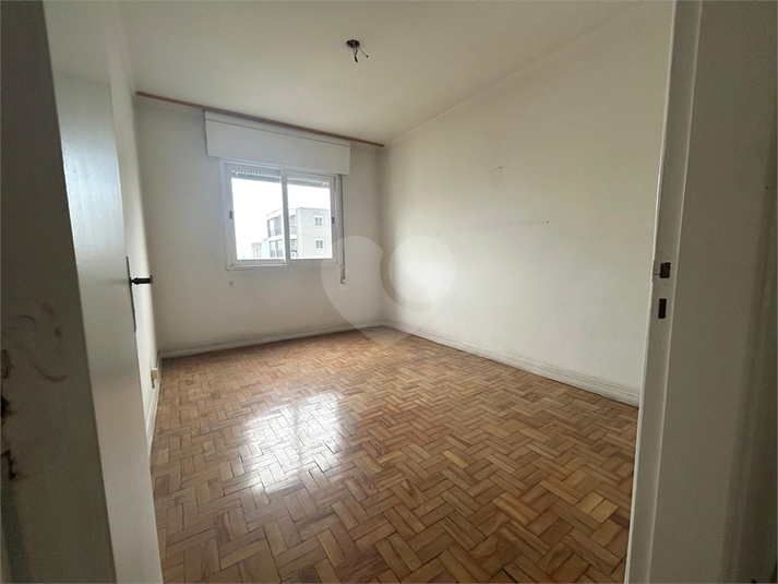 Foto REO1175962