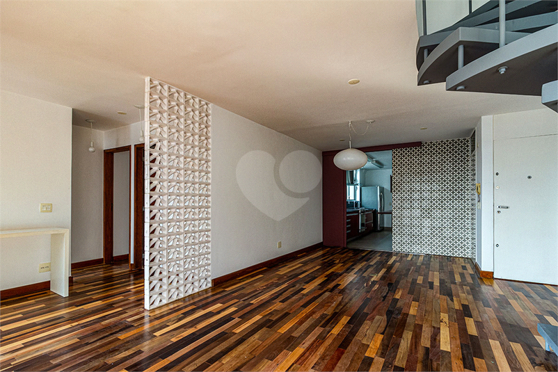 Foto REO1176260