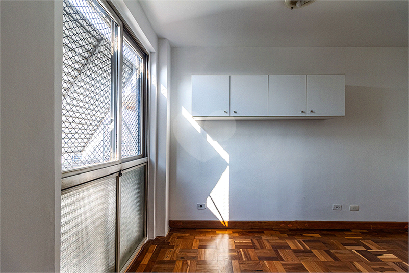 Foto REO1176260