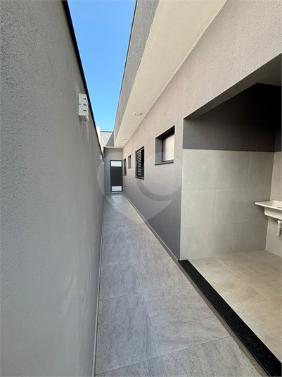 Foto REO1176382