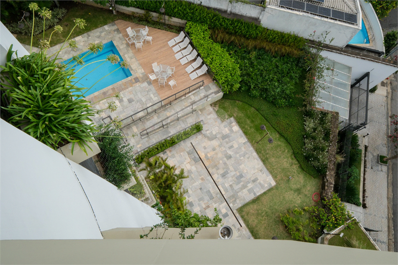 Foto REO1176657