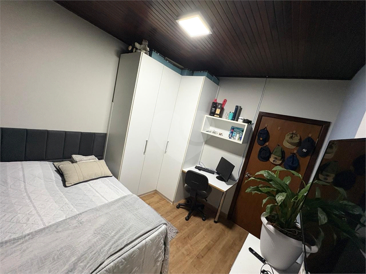 Foto REO1176923
